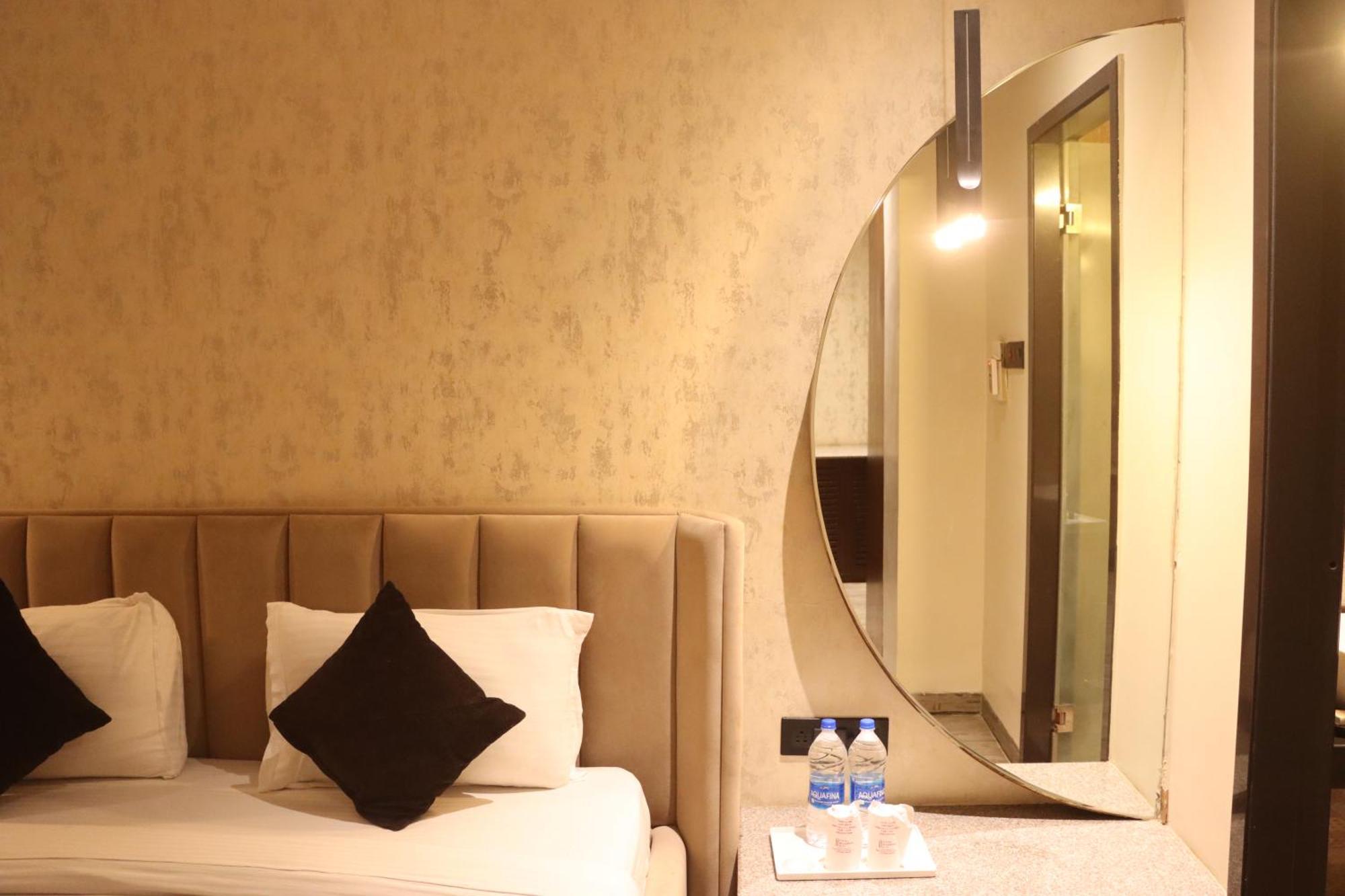 Motel Bilaspur City Kültér fotó